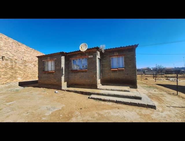 2 BEDROOM HOUSE FOR SALE IN TSAKANE